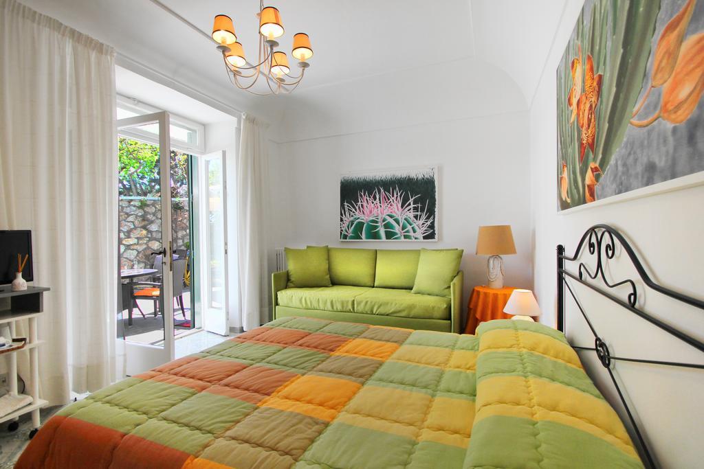 Casa Augusto Bed & Breakfast 2*